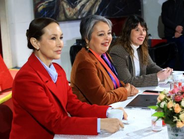 FRVS reitera apoyo al Gobierno y a Jeannette Jara pese a la salida del ministro Valenzuela