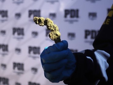 Caen dos venezolanos que mantenían un punto de venta de drogas en la intersección de Av. San Martín con 6 Norte en Viña del Mar