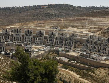 Gobierno expresó su "fuerte condena" a la aprobación de un plan de asentamientos en Cisjordania por parte de Israel