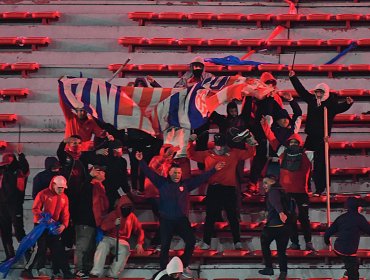 Presidente Boric informa que agresores de hinchas de la U fueron identificados y que serán imputados por intento de homicidio