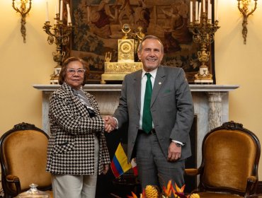 Colombia y Perú retoman el diálogo por disputa territorial de isla fronteriza en el río Amazonas