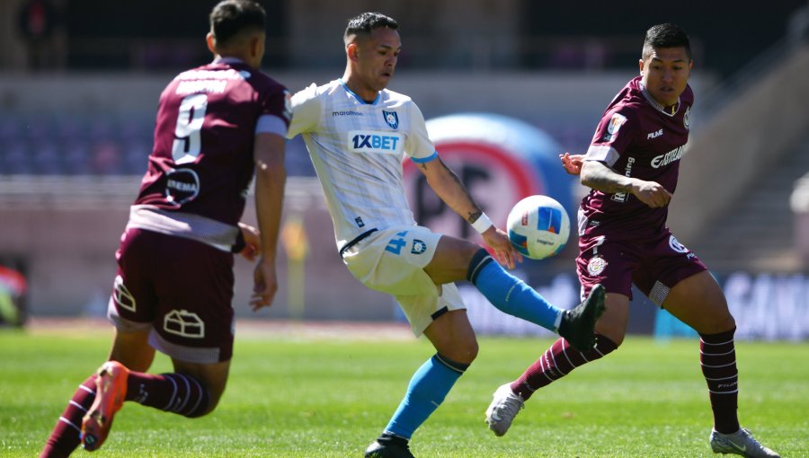 Huachipato golpea a La Serena y hace tambalear su banca