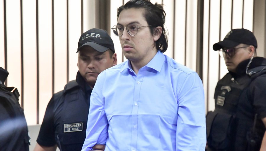 Defensa de Daniel Andrade pide reabrir la investigación en su contra por el caso Convenios