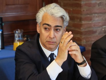 Marco Enríquez-Ominami calificó como un "sinsentido" lo que ha hecho el Gobierno en materia económica