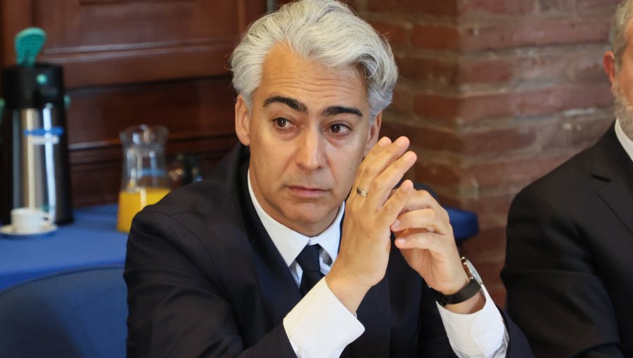 Marco Enríquez-Ominami calificó como un "sinsentido" lo que ha hecho el Gobierno en materia económica
