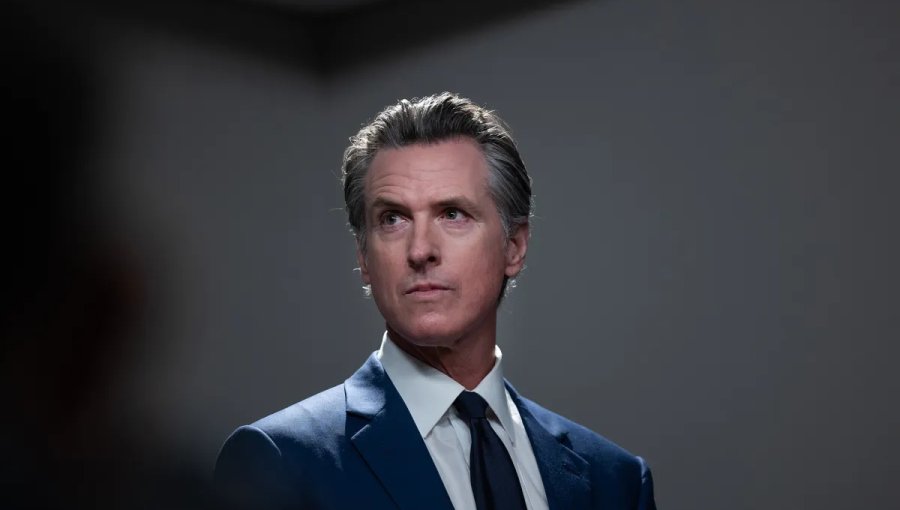 Cómo el Gobernador de California emergió como el líder de la oposición a Donald Trump en EE.UU.