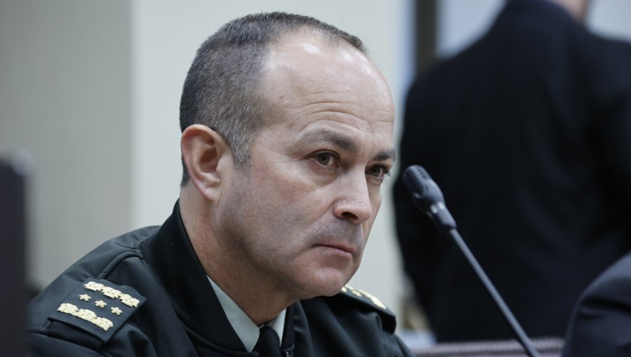Gobierno ratifica al coronel Rubén Pérez como director nacional de Gendarmería