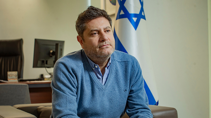 Embajador de Israel, Peleg Lewi: "Esperamos que Chile mire ambos lados del conflicto"