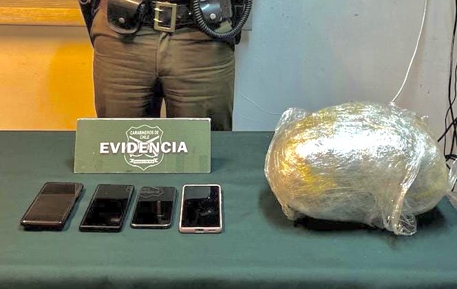 Control vehicular permite detener a cuatro personas que portaban casi 3 kilos de marihuana en la ruta 5 Norte de La Ligua