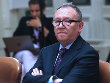 Senador García Ruminot negó que el régimen de Pinochet haya sido una dictadura: "Para mí es gobierno militar"