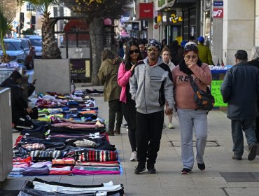 Corte Suprema confirma fallo que ordena controlar al comercio ilegal del centro de Viña