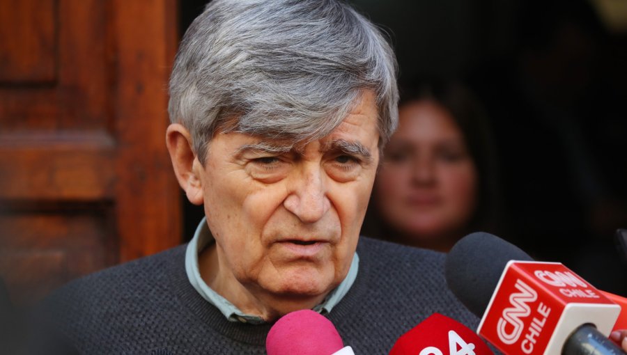 Secretario general del PS por dichos de Lautaro Carmona: “Ningún dirigente había osado golpear así al Presidente”