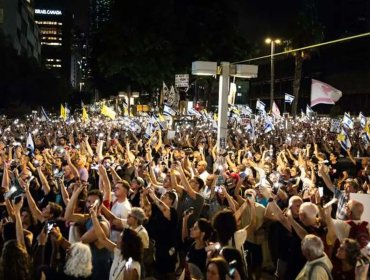 Unos 350 mil israelíes salieron a las calles de Tel Aviv para exigir alto el fuego en Gaza