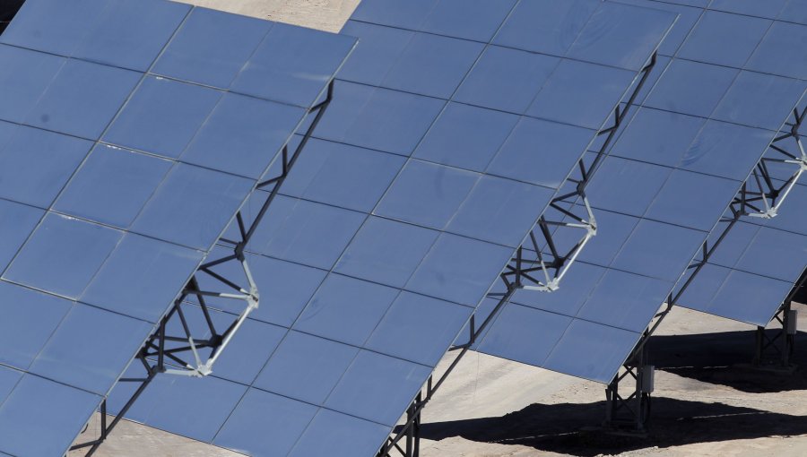 Más de 200 minicentrales eléctricas arriesgan recorte de inyección al sistema si no entregan planes de protección antes del viernes