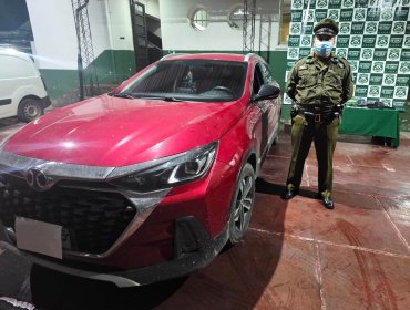 Capturan a banda que fue sorprendida robando accesorios desde vehículos en Los Andes