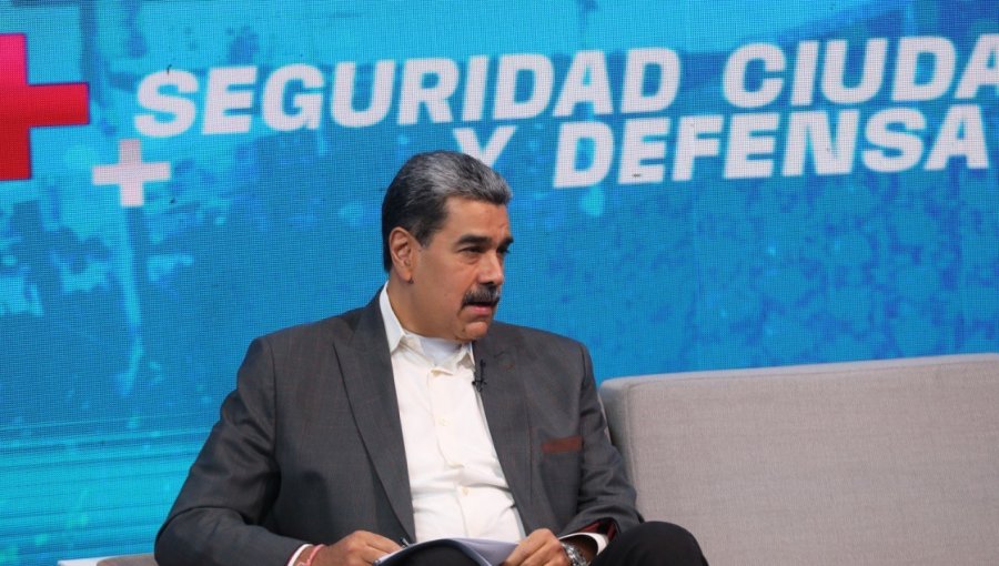 Nicolás Maduro critica la "diplomacia de cañones" de EE.UU.: "No le bajamos la mirada a nadie"