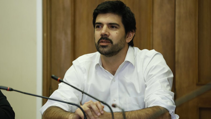 Justicia define el futuro de Joaquín Lavín Jr.: En septiembre será la audiencia de revisión de su desafuero