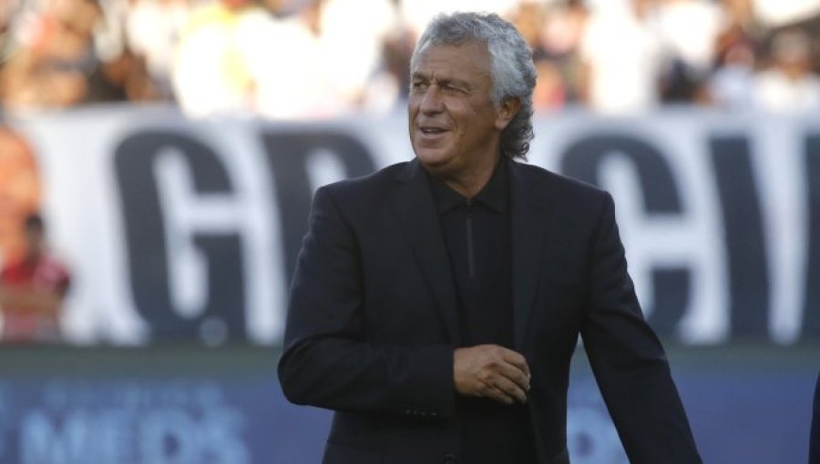 Director técnico de Alianza Lima mete presión a Conmebol sobre fallo de la U e Independiente y exigió cupo a semifinales