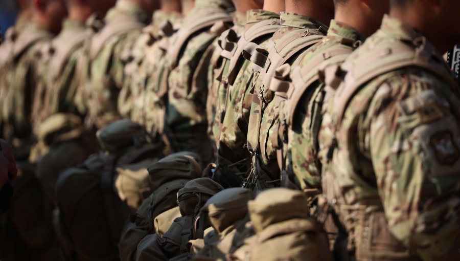 Ejército expulsa a tres cabos formalizados por tráfico de drogas en Aysén