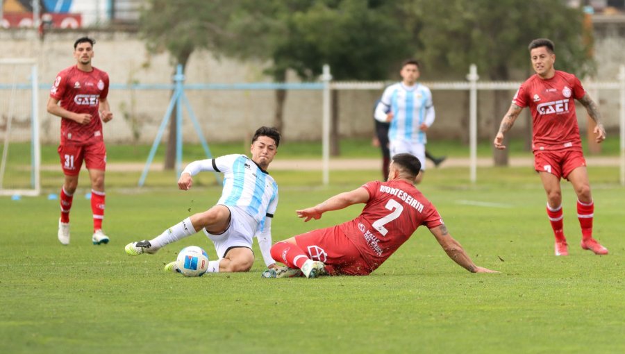 U. San Felipe cayó ante Magallanes en un partido clave por escapar de la zona de descenso en la Primera B