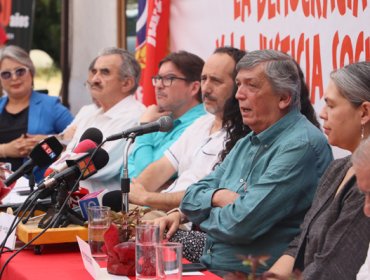 El PC en una encrucijada: a dos años de la muerte de Teillier, el caso Jadue y las declaraciones de Carmona dividen al partido