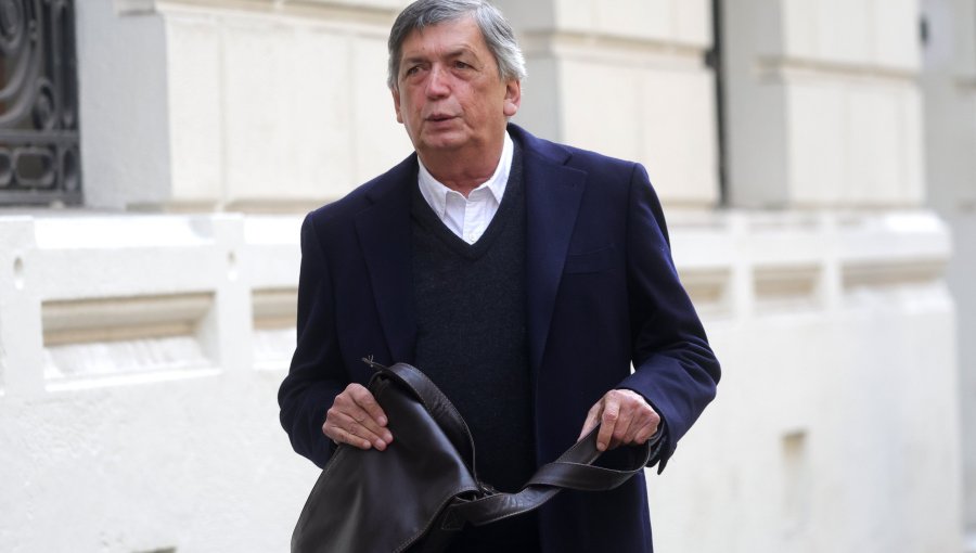 En medio de la polémica, presidente del PC afirma que sus acciones no han perjudicado la candidatura de Jeannette Jara
