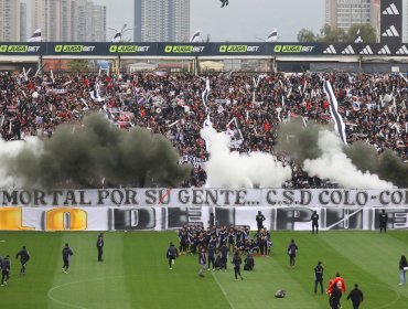 Cánticos contra la U e invasión a la cancha marcaron masivo "Arengazo" de Colo-Colo en la previa del Superclásico