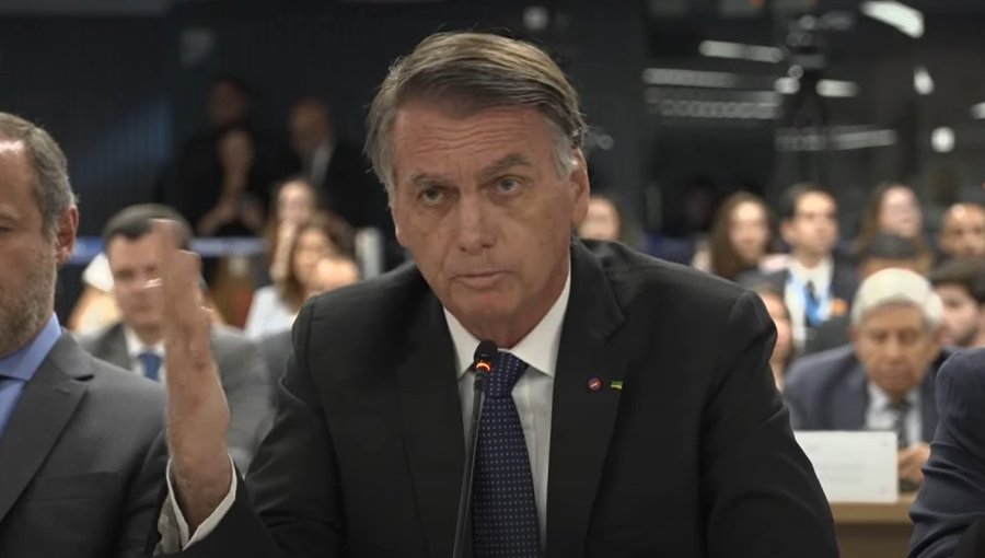 Por riesgo de fuga: La Suprema de Brasil ordena vigilar la casa de Bolsonaro