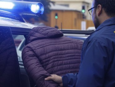 Mujer es asesinada por su expareja en pleno centro de Talca: hombre la atacó con un arma cortopunzante en su trabajo
