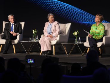 Kast vs. Jara: La carrera presidencial se estrecha a un punto según Encuesta Criteria