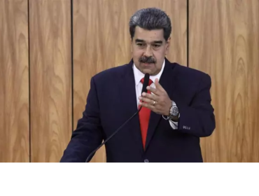 Maduro acusa a EE.UU. de "amenaza militar" tras despliegue de 1.200 misiles cerca de Venezuela