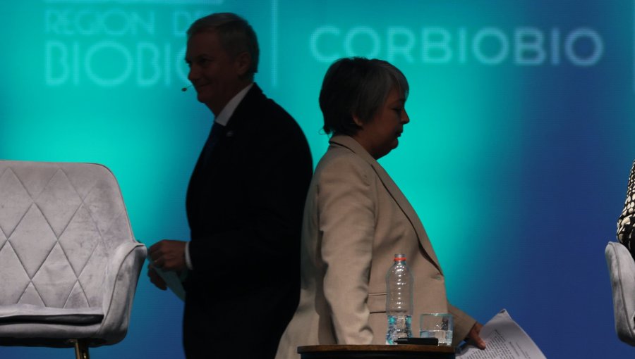 Encuesta Cadem revela empate técnico entre José Antonio Kast y Jeannette Jara en intención de voto para la primera vuelta