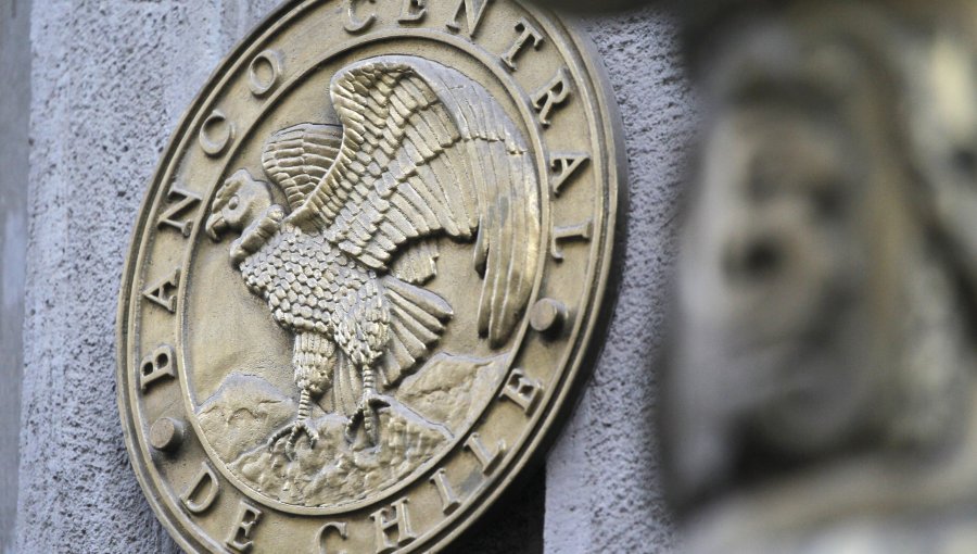 Imacec crece 1,8% en julio y se ubica en el piso de las expectativas del mercado