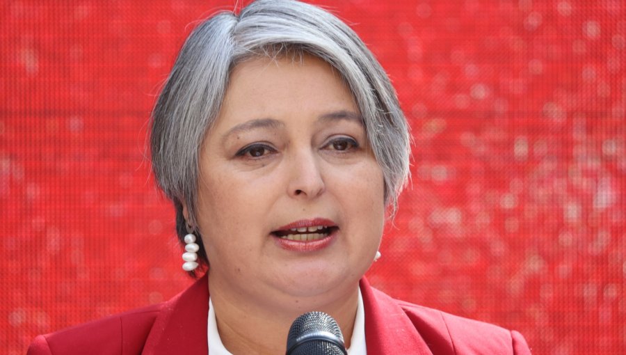 Jeannette Jara hizo un llamado a la "responsabilidad" y "ser un aporte a la campaña más que estar dividiendo"