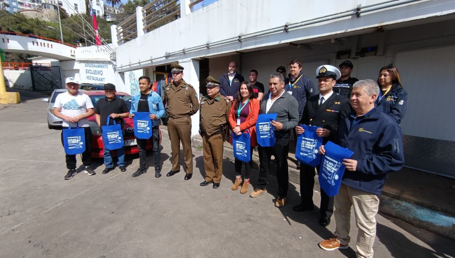 Certifican cargamento de merluza común que se utilizará en la Fogata del Pescador en Valparaíso
