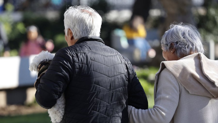 Fondo encargado del seguro social pagó $127 millones en sueldos de 12 funcionarios durante su primer mes de funcionamiento