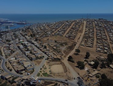 Editorial: Megatoma de San Antonio: ¿Fracaso del Minvu o presión de la inmobiliaria?