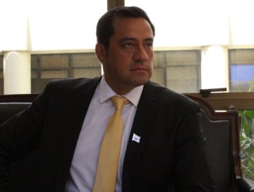Diputado Teao por fracaso de mesa técnica por megatoma de San Antonio: "10 mil personas hoy quedan en absoluta incertidumbre"