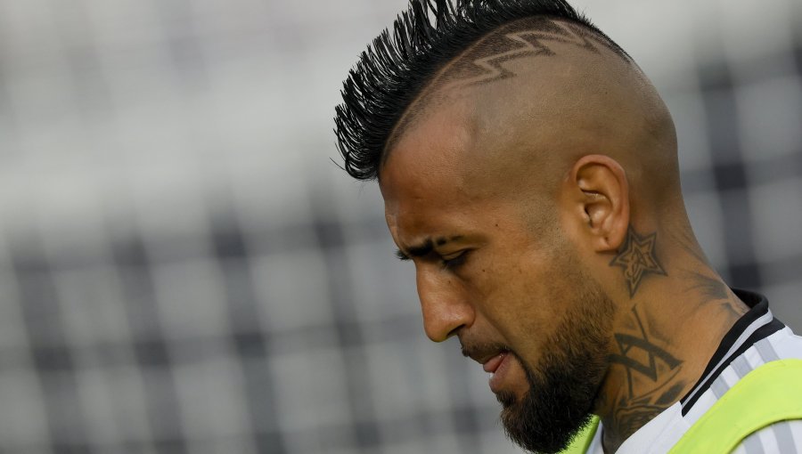 Arturo Vidal afronta querella por fallido documental sobre su vida: productora exige $200 millones