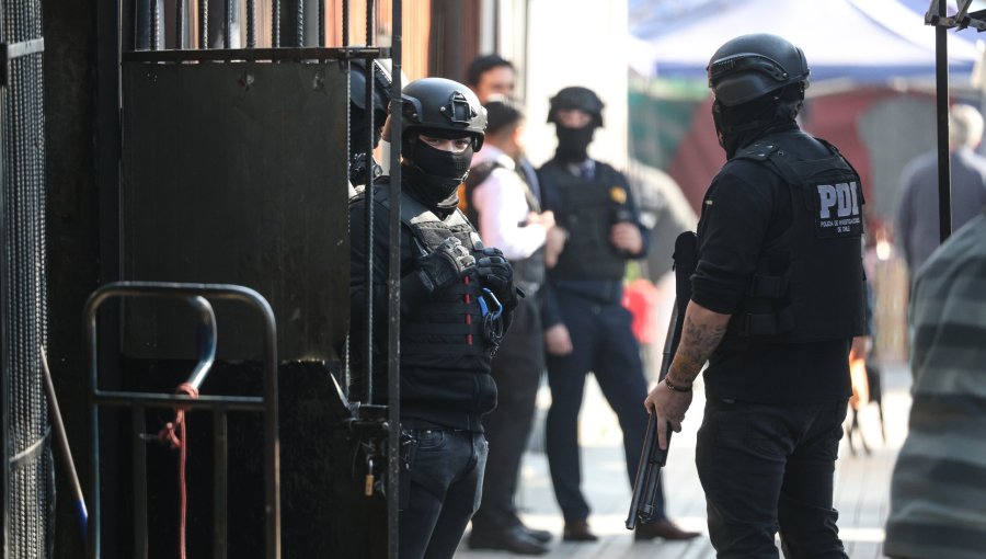 Detienen a 17 integrantes de banda que sustraía containers desde el puerto de San Antonio usando armas de fuego