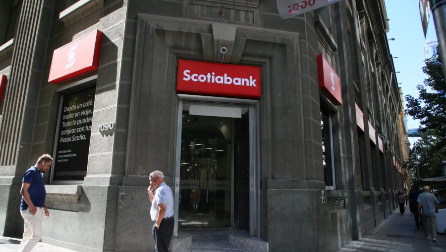 Condenan a Scotiabank por negar tarjeta de crédito a personas mayores de 75 años