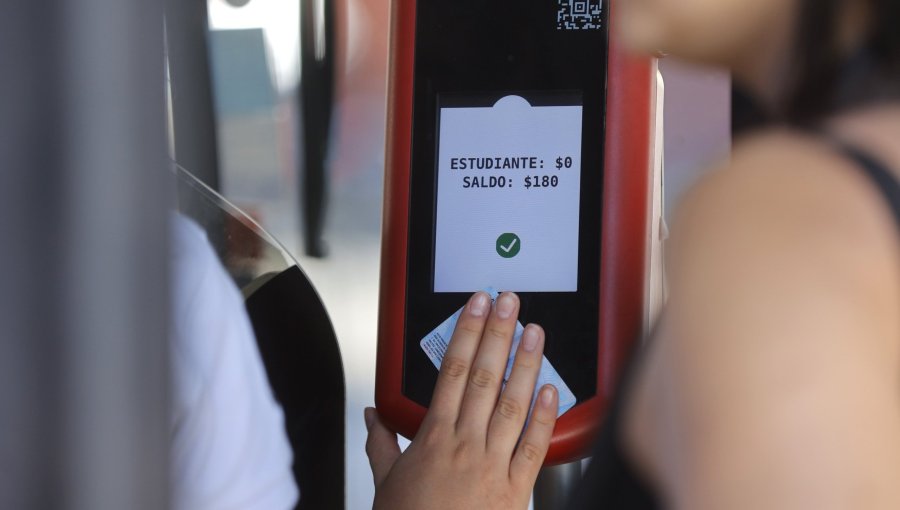 Seremi de Transportes promete que micros del Gran Valparaíso contarán con validadores electrónicos en el segundo semestre de 2026