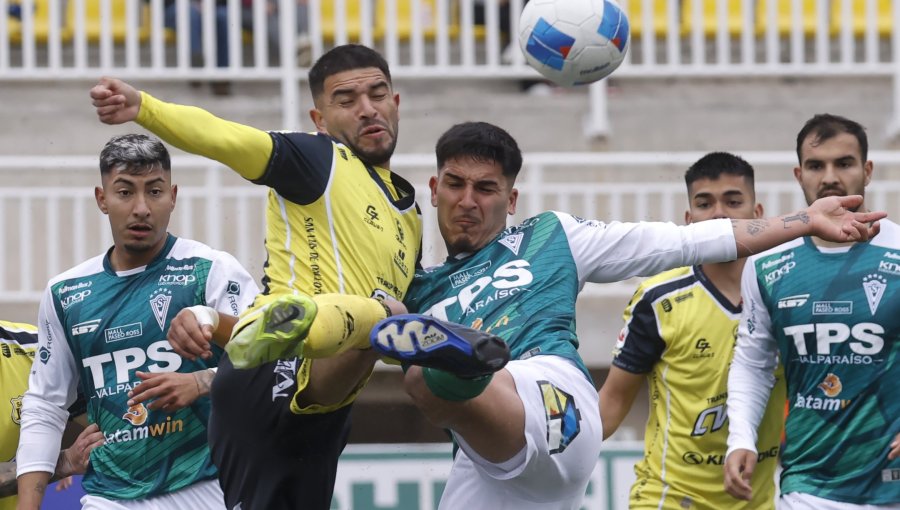 Wanderers se alejó de la disputa por la cima tras caída ante San Luis