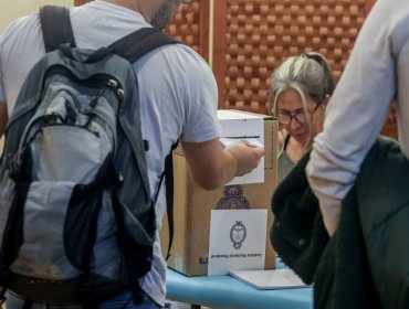 Elecciones claves en Argentina: Buenos Aires vota en regionales que miden al partido de Milei con el peronismo