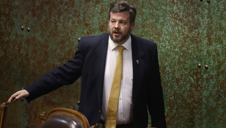 Johannes Kaiser acusó al timonel de la UDI de “levantar falso testimonio” sobre su campaña presidencial