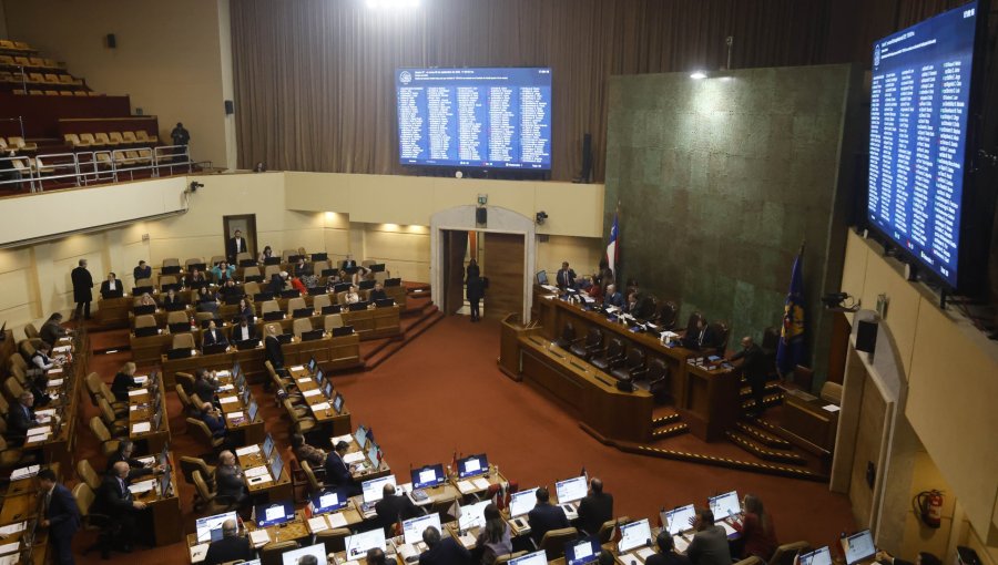 Informe revela que ningún diputado ha viajado al extranjero con licencia en la actual legislatura