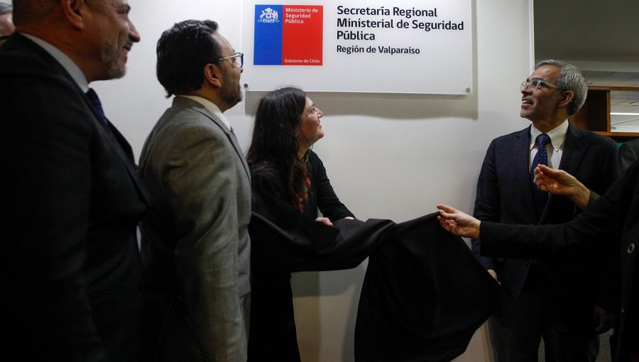 Ministro de Seguridad Pública inauguró nuevas instalaciones en Valparaíso: "Cumple con todas las condiciones necesarias"