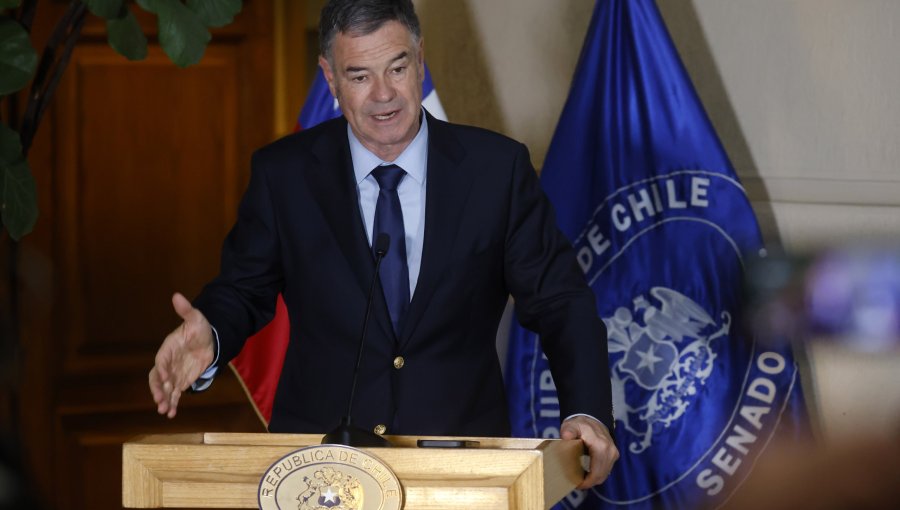 Ossandón por debate del voto obligatorio: “Le tienen terror a los extranjeros porque creen que van a votar por la derecha”