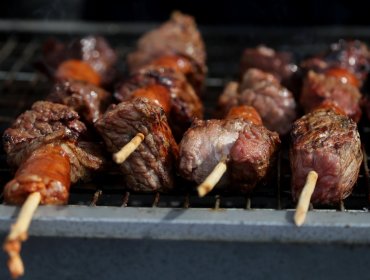 Menú dieciochero con dos caras: el precio de la carne sube, mientras que las verduras y papas bajan