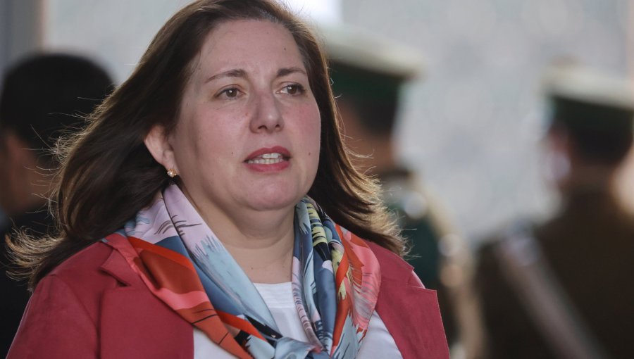 Presidenta del Partido Socialista se suma a las críticas hacia el Gobierno por eventuales recortes a Gores